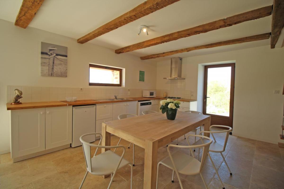 Chez Le Bayle Villa Condat-sur-Vienne ภายนอก รูปภาพ